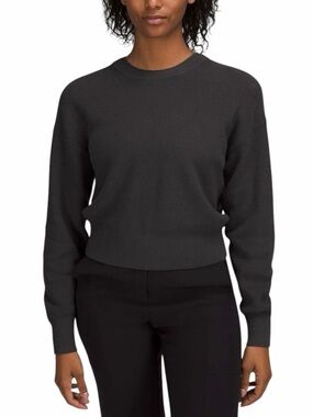Lululemon Waist Length Crewneck Sweater Grey Cotton Blend Knit Sz 10 / L